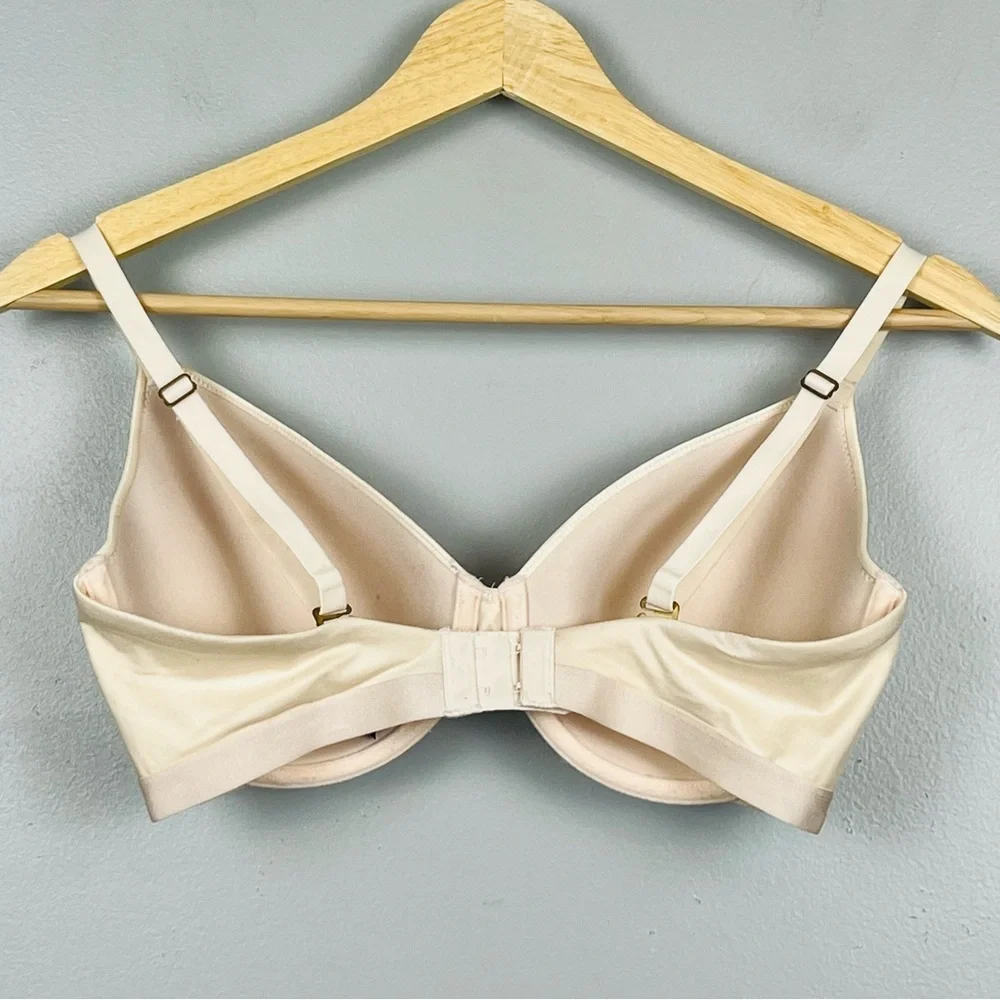 Natori blush color underwire adjustable convertible strap bra, 34DD.